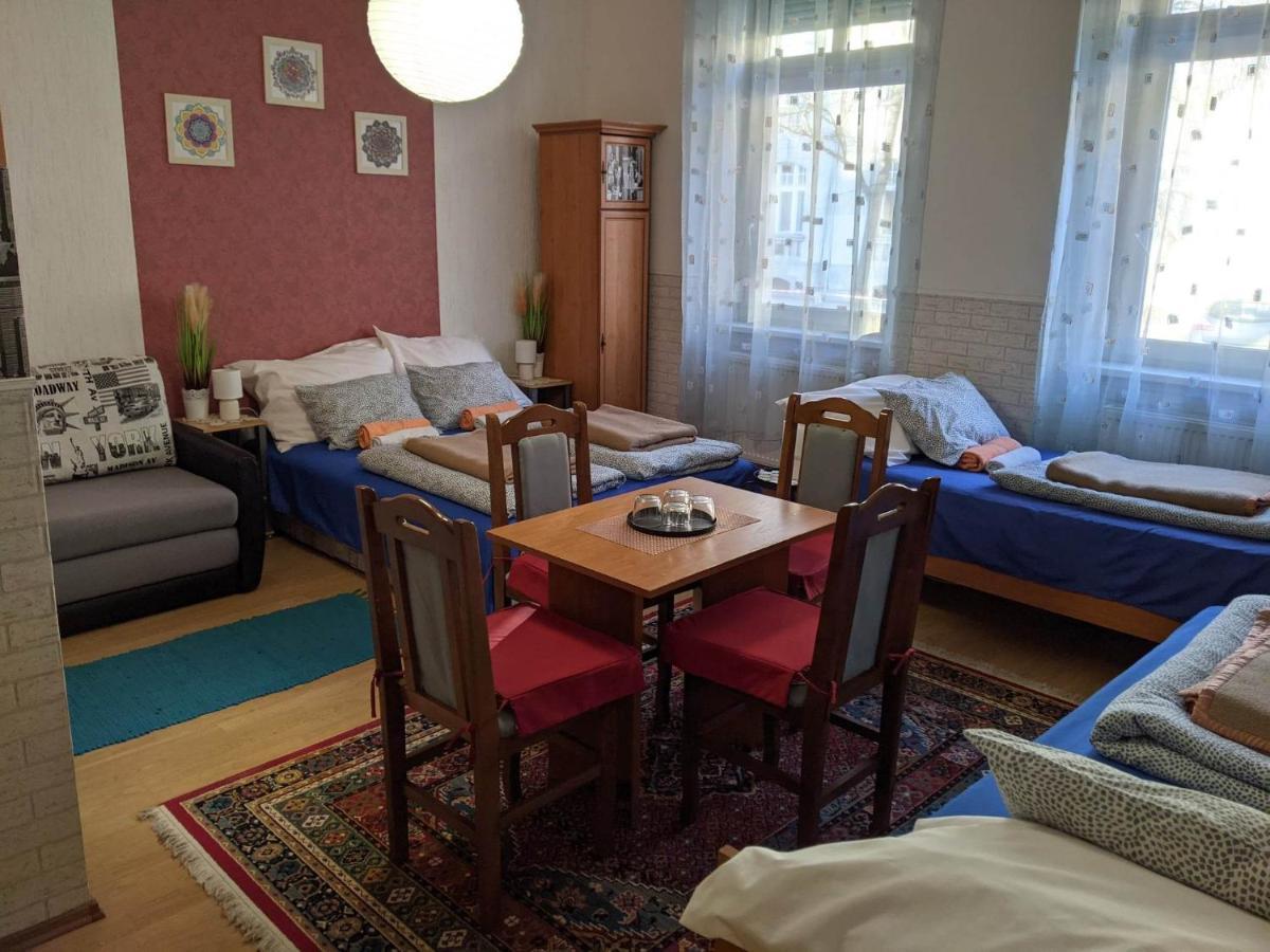 Hotel Brindza Vendeghaz Segedyn Zewnętrze zdjęcie